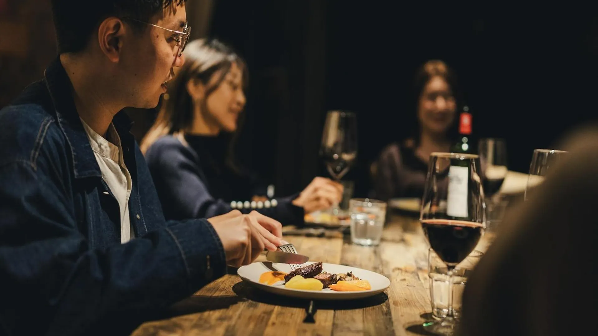 Hakone Funny Hours Giappone